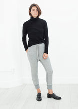 Load image into Gallery viewer, Highsoft Cropped Sweat in Heather Grey